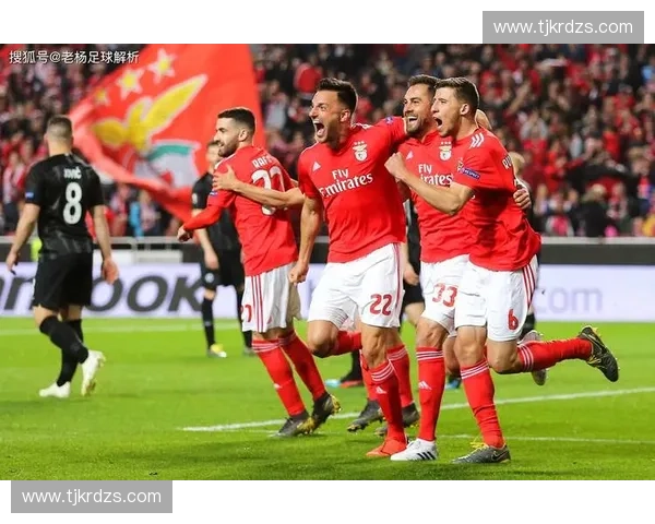 聚焦本赛季足球联赛争冠激战与射手王进球风云全景解析盛况热潮纵览篇